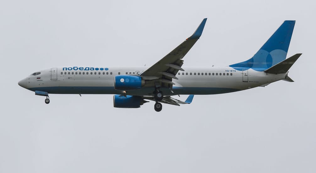 Pobeda Boeing-737-800